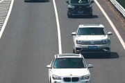 实线变道怎么处罚？老司机也可能踩的高压线！