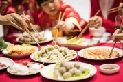 年夜饭刚摆上桌，催债电话就来了？春节讨债的‘红线’在哪？