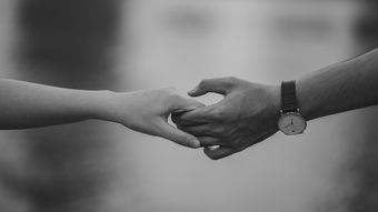 助学贷款4笔逾期1年，我的未来会被拉黑吗？