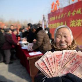 长假期间，公司能按下社保的暂停键吗？