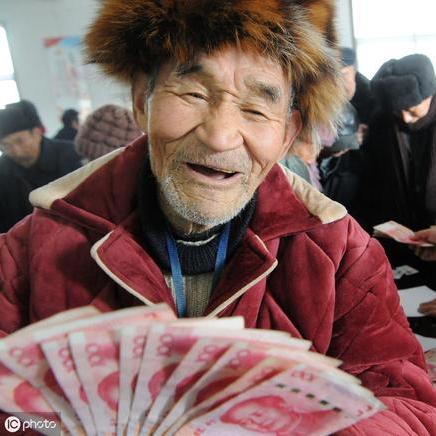 社保交满15年就能停？别急，这笔账你可能算错了！