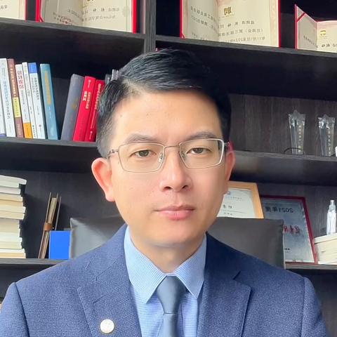 网贷逾期被P图发给朋友怎么办？律师教你紧急应对！