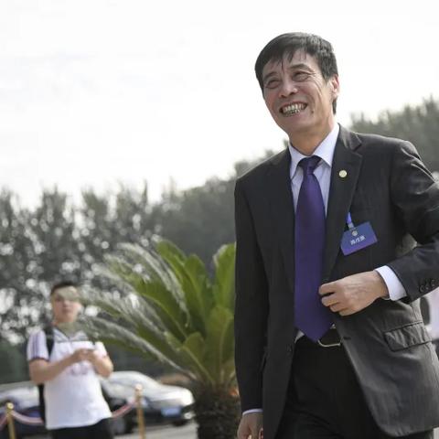 越南签证逾期一年，我该怎么办？