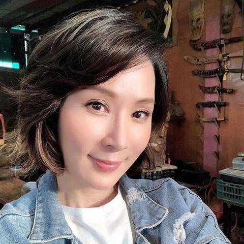 离婚后，孩子多久不管会有法律问题？