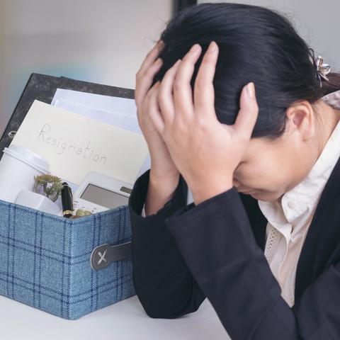 网贷逾期让法务去协商怎么办
