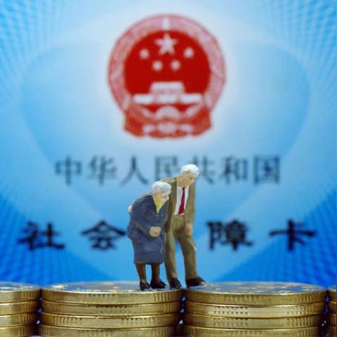 为什么有些员工主动放弃社保？背后藏着哪些法律风险？