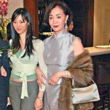 离婚后，到底要熬多久才能不那么痛？