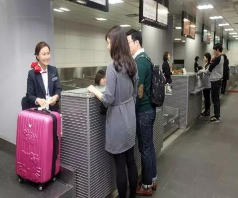 第一次坐飞机慌得不行？手把手教你搞定值机那些事儿！