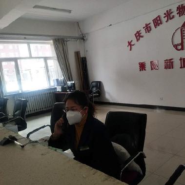 老人摔倒后只是轻伤，后续该咋处理才妥当？