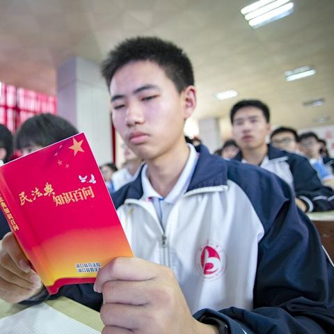 故意伤害致轻伤后跑了，法律会怎么判？