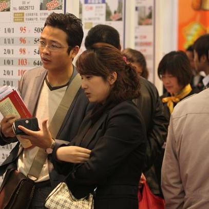 房贷逾期一年，房子会不会被银行收走？
