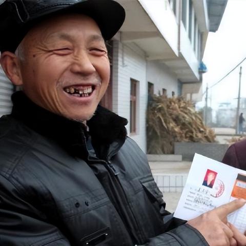 企业该不该交社保？不交社保会怎样？