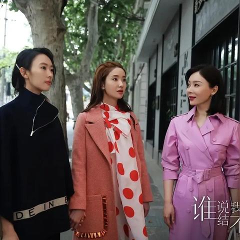 好嘞，各位朋友，今天咱来聊个挺接地气但也挺严肃的事儿—要是真遇上点儿糟心事，被人打了，还打成了轻伤，那对方会面临啥后果？赔钱？判刑？咱今天就掰开揉碎了好好说道说道
