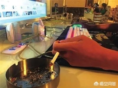 网吧抽烟被逮住怎么罚？轻则罚款重则拘留，这些烟事你真得懂！
