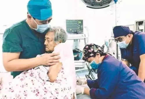 骨折了，医生说是轻伤，这到底算严重还是不严重？会不会影响赔偿和对方的责任？