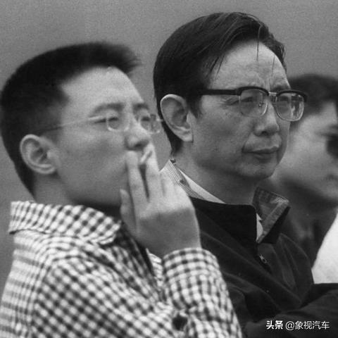 逾期了哪里还贷款？如何化解贷款逾期危机？