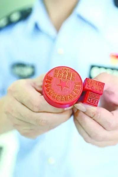 法人章怎么刻？不注意这些细节，公司可能被冒用！