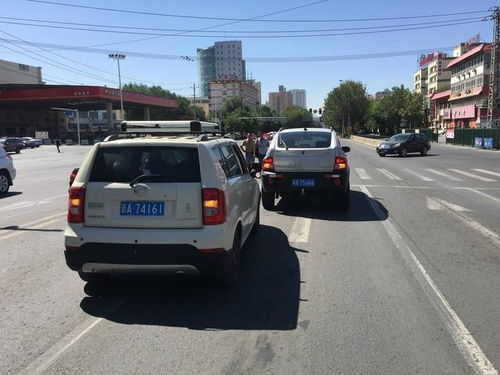 开车撞人致轻伤，司机跑了，赔偿的事儿怎么办？钱从哪儿来？