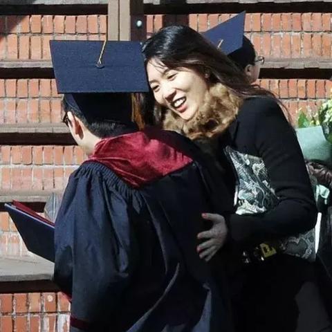 离婚后多久能完成大学学业？突然离婚了怎么办？
