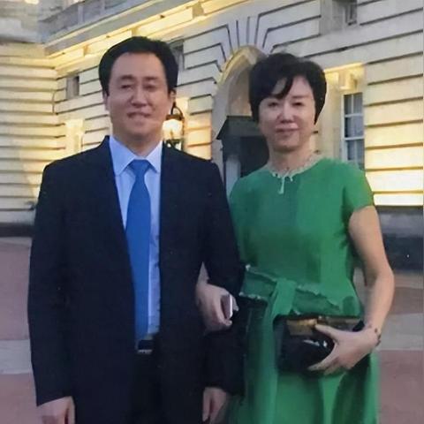 逾期借钱在哪里？律师教你化解债务危机，避免法律陷阱