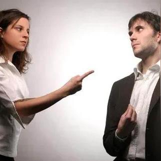 判决离婚后多久过户有效？拖延过户后果严重吗？