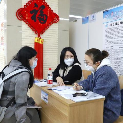 创业贷款逾期了，短信天天催？别慌！3步自救指南帮你稳住局面