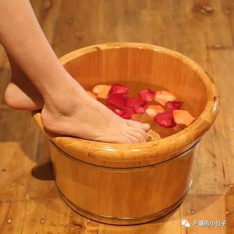 医保怎么交？断缴了怎么办？一文讲透缴费规则和避坑指南