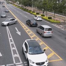 压导流线怎么处罚？不小心压实线变道被拍了怎么办？