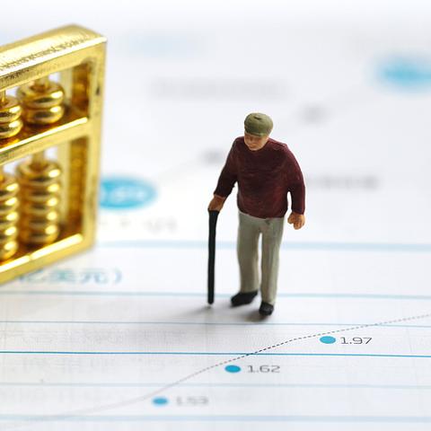 收到贷款逾期短信就慌了？别急，先看懂这5个关键点！