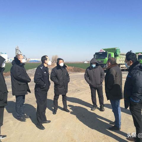 贷款逾期了短信不断？别慌，搞懂这几点才能真正自救