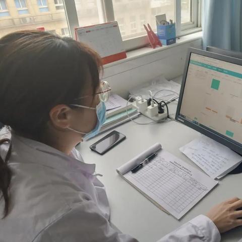 咱们先来拆解一下这类短信的典型话术