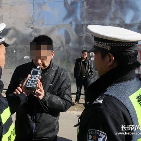 车被套牌了怎么办？发现车牌被冒用别慌，这样做最有效！