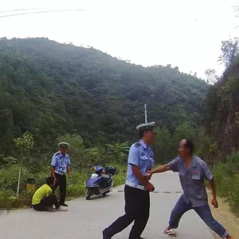 偷了东西怎么判刑?一时冲动可能毁一生,这些法律红线千万别碰! 偷了东西怎么判刑?一时冲动可能毁一生,这些法律红线千万别碰!