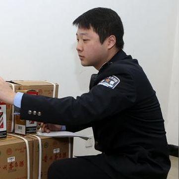 买到假酒怎么赔偿?发现后别慌,这样做才能拿回损失! 买到假酒怎么赔偿?发现后别慌,这样做才能拿回损失!