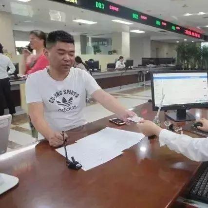 不动产证明怎么开？跑了三趟还办不成？一文讲透流程+避坑指南