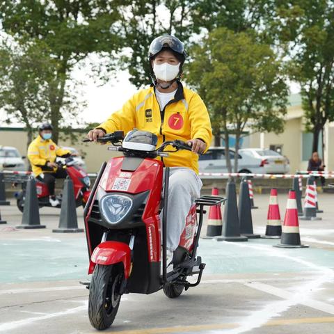 快递摔坏了,赔不赔?怎么赔?别慌,律师手把手教你维权三步走 快递摔坏了,赔不赔?怎么赔?别慌,律师手把手教你维权三步走