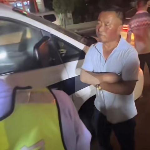 怎么举报酒驾？发现朋友开车喝酒，到底该不该报警？