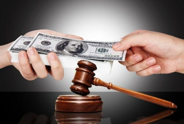 律师费一般怎么收？谈钱伤感情，但不谈更吃亏！