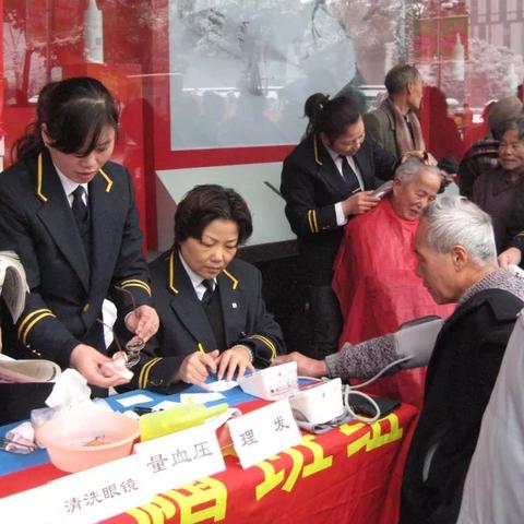 闯了红灯会怎样?罚款扣分是小事,这些后果你可能根本没想到 闯了红灯会怎样?罚款扣分是小事,这些后果你可能根本没想到