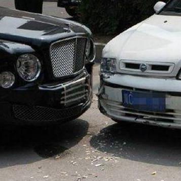 交强险到底怎么算?保费忽高忽低,背后真相你真的懂吗? 交强险到底怎么算?保费忽高忽低,背后真相你真的懂吗?