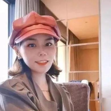 怎么请律师交钱？费用突然变了怎么办？