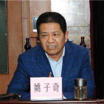 刑事案件必须请律师吗？不请律师的后果是什么？
