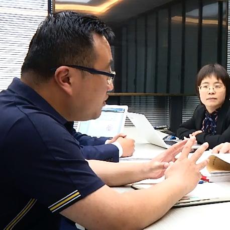 离婚开庭可以请律师吗？资深律师教你如何应对离婚诉讼