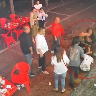 被告人怎么请律师？突然被起诉了怎么办？