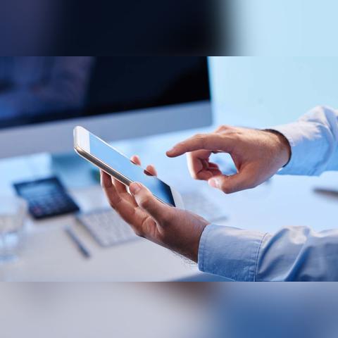 贷款逾期后接到催收电话？别急，先分清真假！遇到假的该咋办？