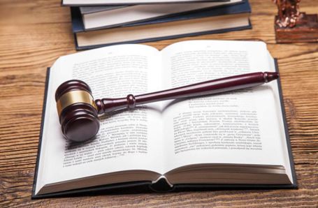 政府为什么要聘请律师？遇到法律纠纷怎么办？