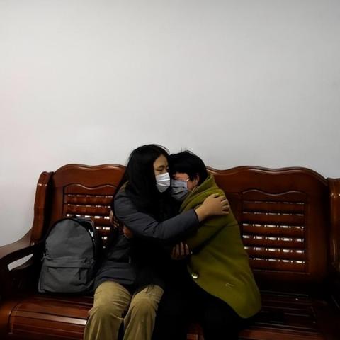 老赖借钱不还怎么办?催债催出友情,最后发现人比钱还值钱? 老赖借钱不还怎么办?催债催出友情,最后发现人比钱还值钱?