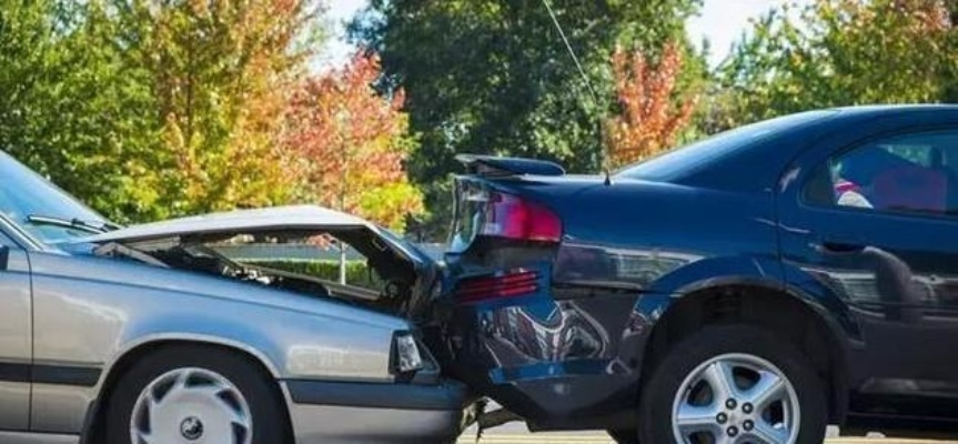 追尾事故别慌！怎么处理才不吃亏？对方耍赖怎么办？