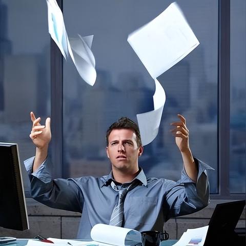 领导借了钱不还，我该拿他怎么办？还能要回来吗？