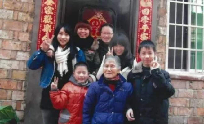 怎么收养孩子?手续复杂吗?没有血缘也能成为一家人! 怎么收养孩子?手续复杂吗?没有血缘也能成为一家人!